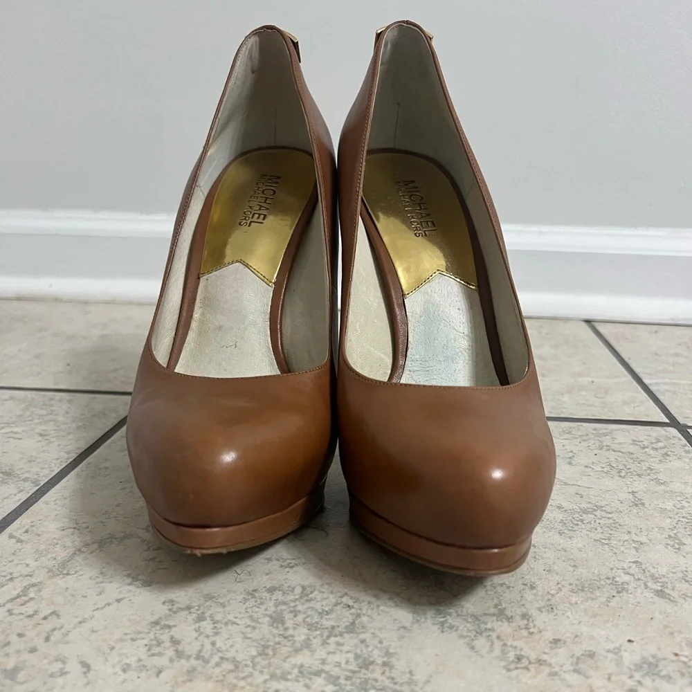 Michael Kors Women’s Leather Hamilton Pumps, size 9.5